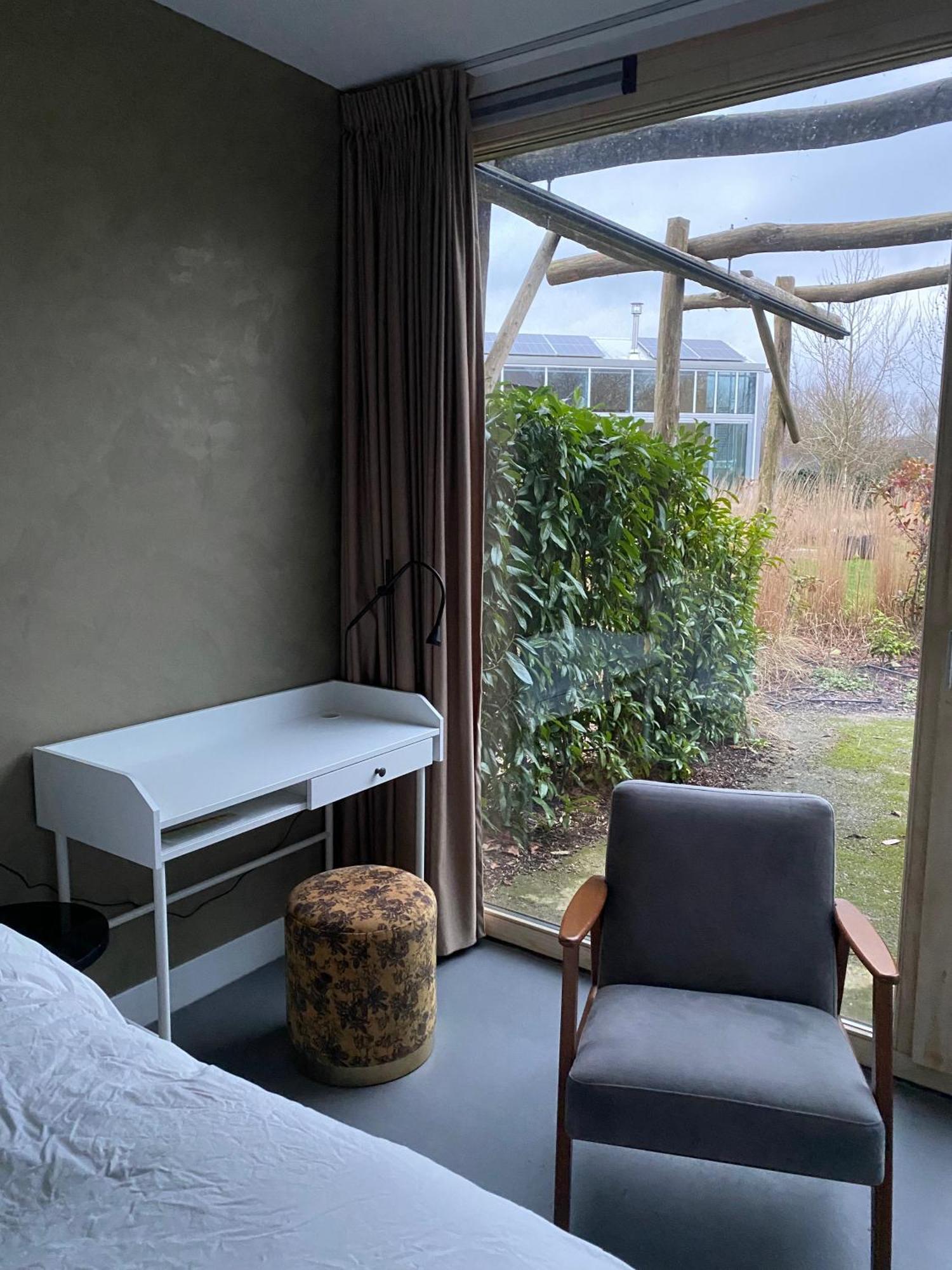 Onze Kas Hotel Lelystad Bagian luar foto